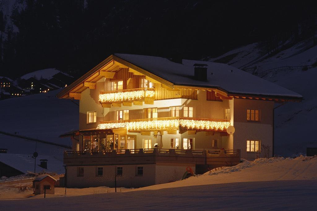 Grossglocknerappartement Kals-am Großglockner Exterior foto