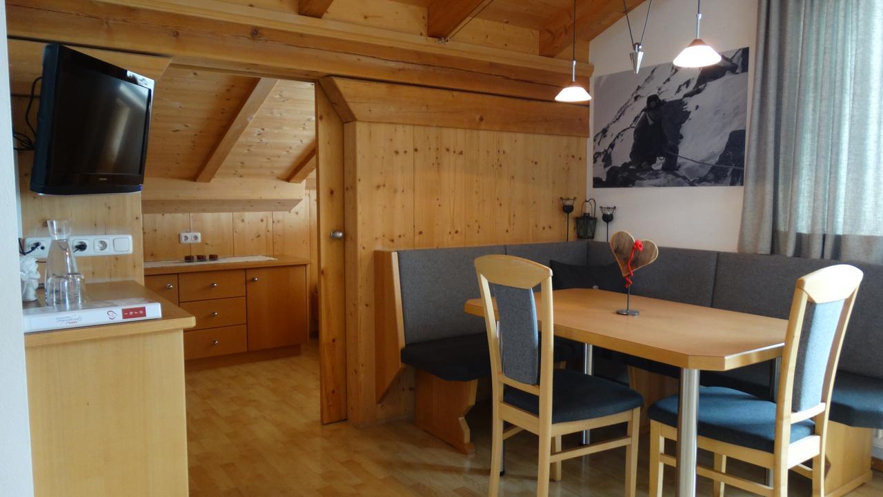Grossglocknerappartement Kals-am Großglockner Exterior foto